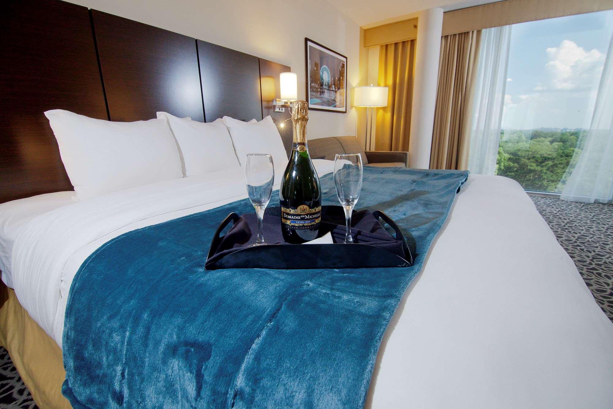 Radisson Hotel Atlanta Northwest Marietta Bagian luar foto