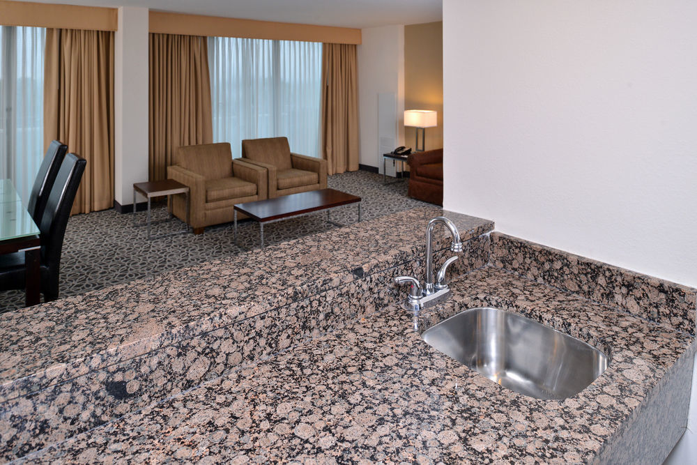 Radisson Hotel Atlanta Northwest Marietta Bagian luar foto